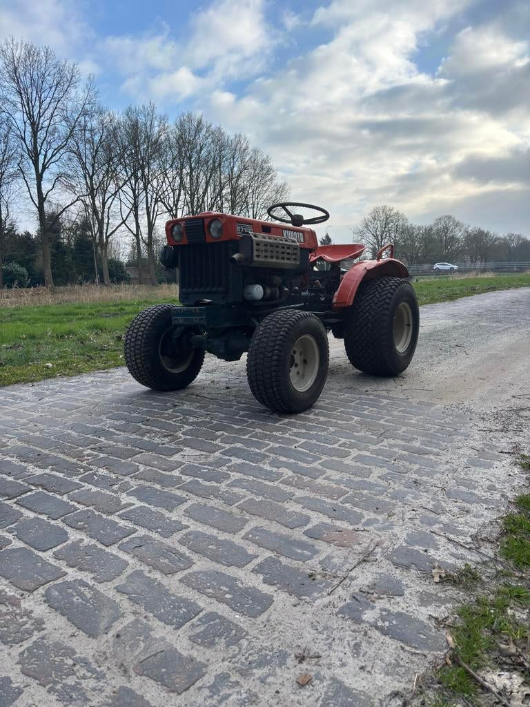 Kubota B7000/7100 trekker, 16 pk, 4x4, Zakelijke goederen, Agrarisch | Tractoren, Gebruikt, Tot 2500, Tot 80 Pk, Ophalen