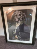 Groot schilderij hond in kledij, Ophalen of Verzenden, Zo goed als nieuw, Hout, 75 cm of meer