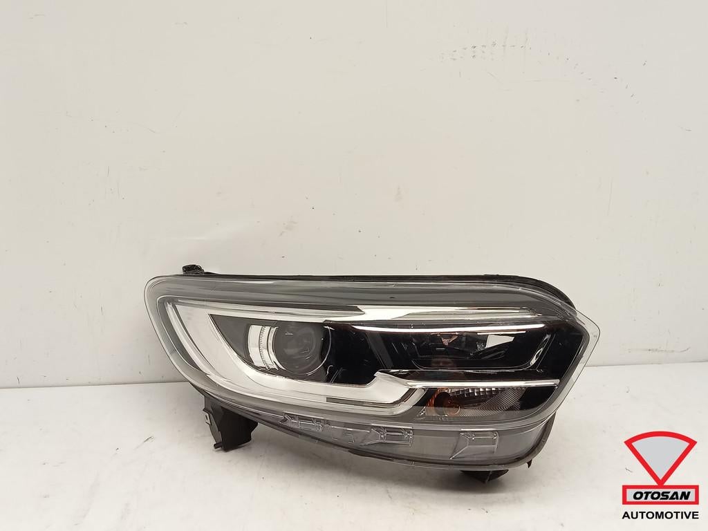 Renault Kadjar 2015+ Led Koplamp Rechts 260101096R, Auto-onderdelen, Verlichting, Renault Group, Gebruikt, Contact.group@renault.com