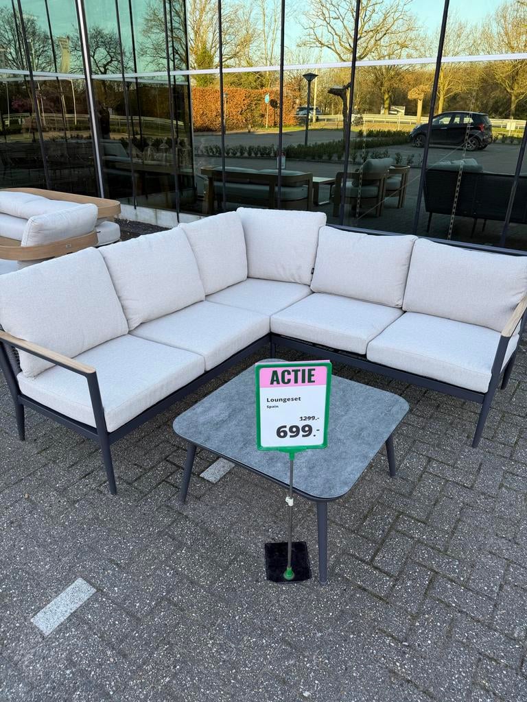 Loungehoek set Spain - Nieuwstaat, van 1299 voor 500 euro, Ophalen, Overige materialen, -, -