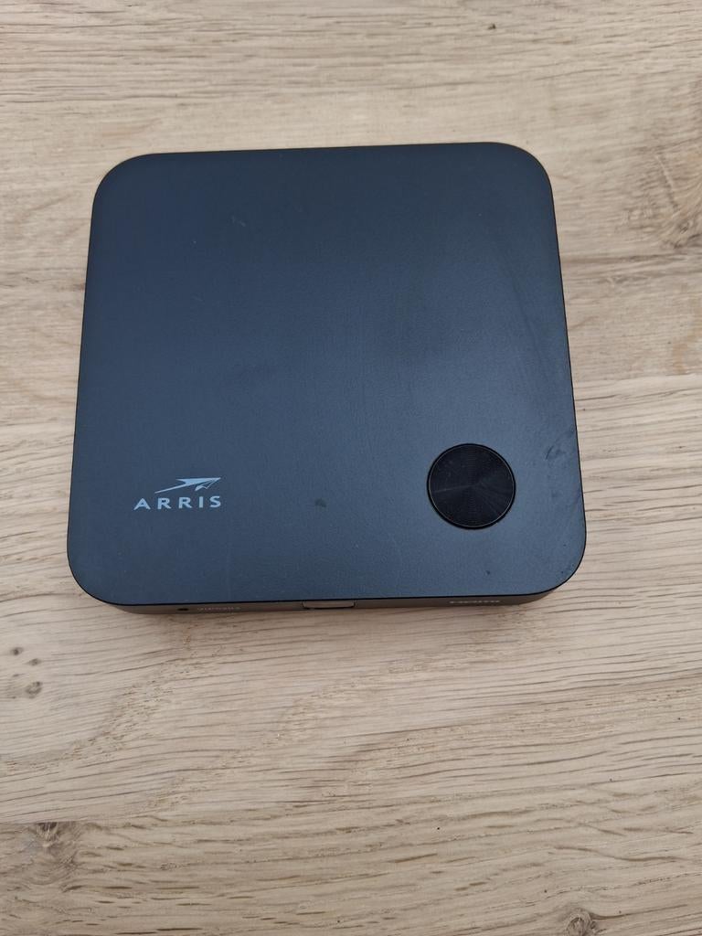 Arris VIP5202 KPN Decoder - Zo goed als nieuw, Ophalen of Verzenden, Zo goed als nieuw, Decoder