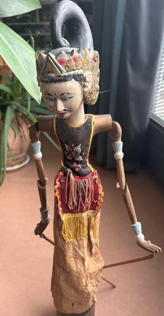Fraaie oude wajangpop, Java, Antiek en Kunst, Kunst | Niet-Westerse kunst, Ophalen of Verzenden