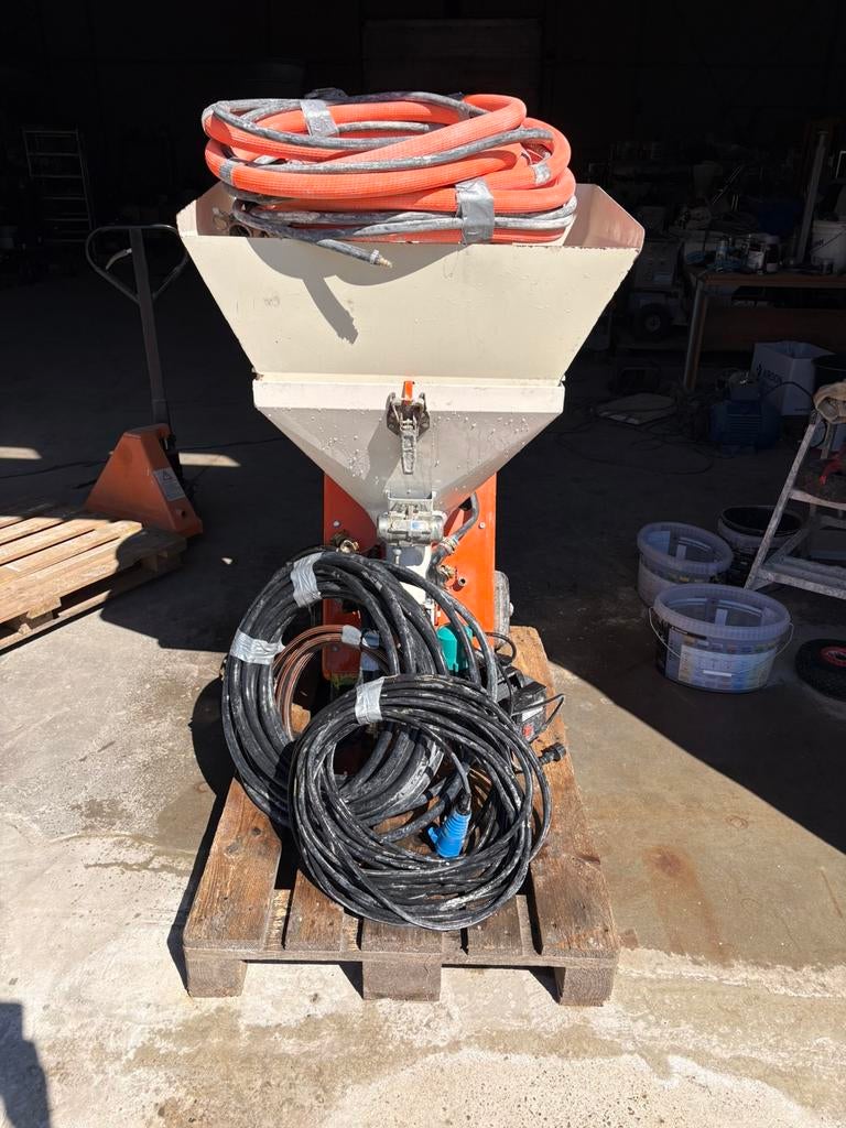Pft ritmo m , gipsspuit machine 230v, Ophalen, Gebruikt