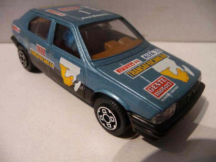 Alfa Romeo 33 Transafricana nr. 1. Bburago, 1:43 .Verz. kan, Hobby en Vrije tijd, Modelauto's | 1:43, Gebruikt, Auto, Overige merken