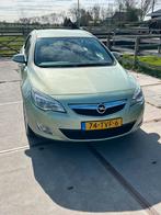 Opel Astra 1.4 Turbo 88KW Sports Tourer 2012 Groen, Auto's, Voorwielaandrijving, Zwart, 4 cilinders, Leder en Stof