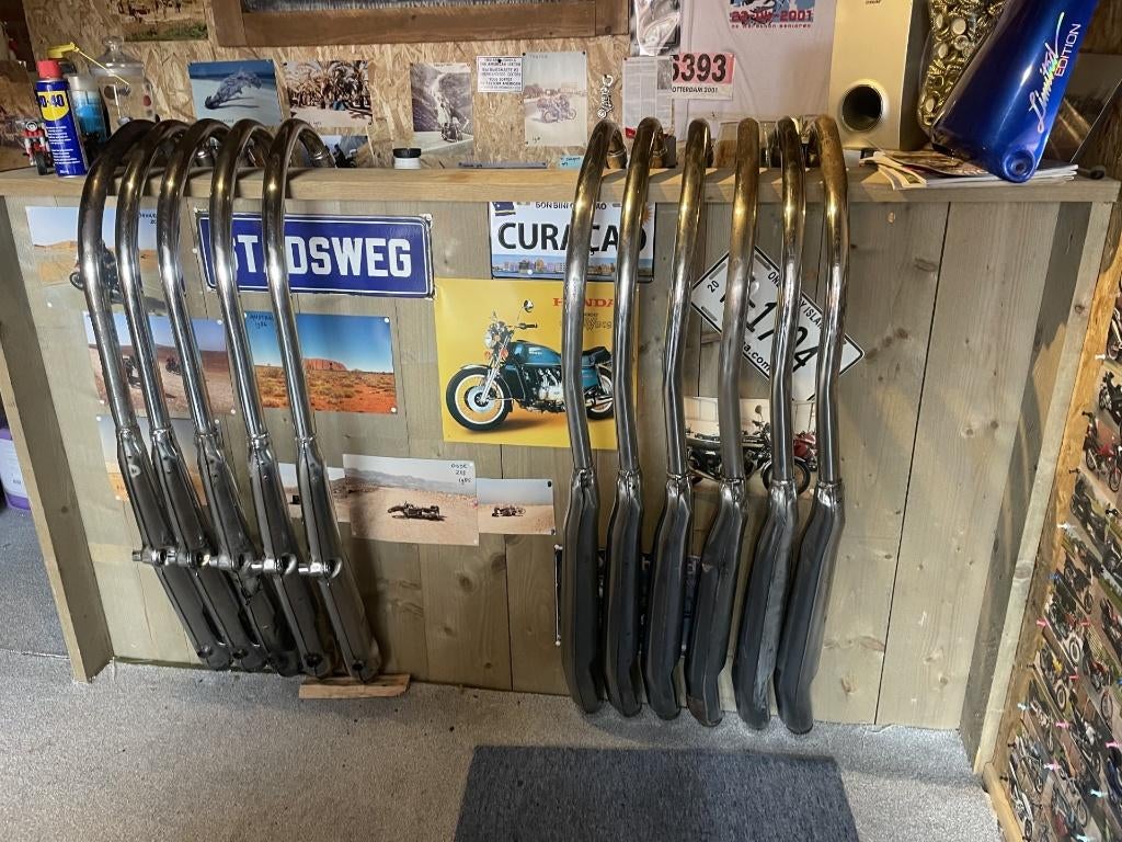 11 uitlaten HONDA CB750 sohc 1969-1976; 115,- € per stuk, Ophalen of Verzenden, Gebruikt