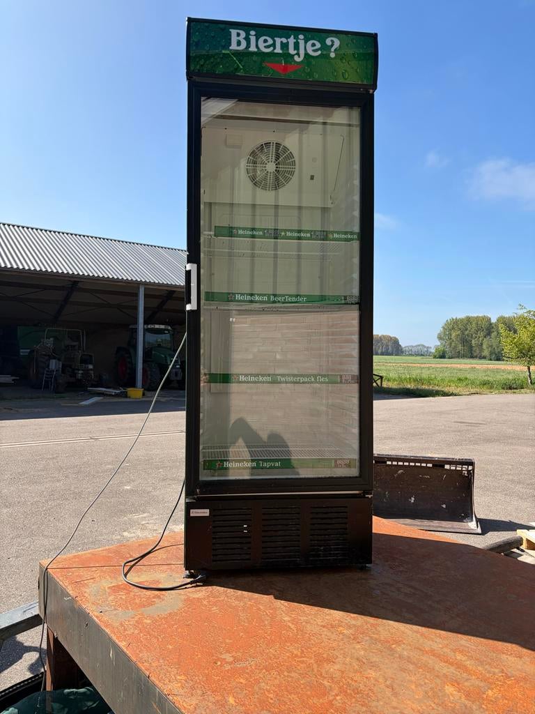 Heineken koelkast defect - ideaal voor onderdelen, Ophalen, Zonder vriesvak, 200 liter of meer, 160 cm of meer