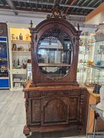 Antieke 2-delige kast met vitrine, Ophalen