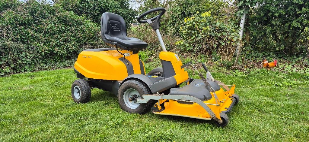 2017 Stiga Villa 13 HST 85cm Combidek. Groot onderhoud gehad, Ophalen, Stiga, Versnellingen, Zo goed als nieuw