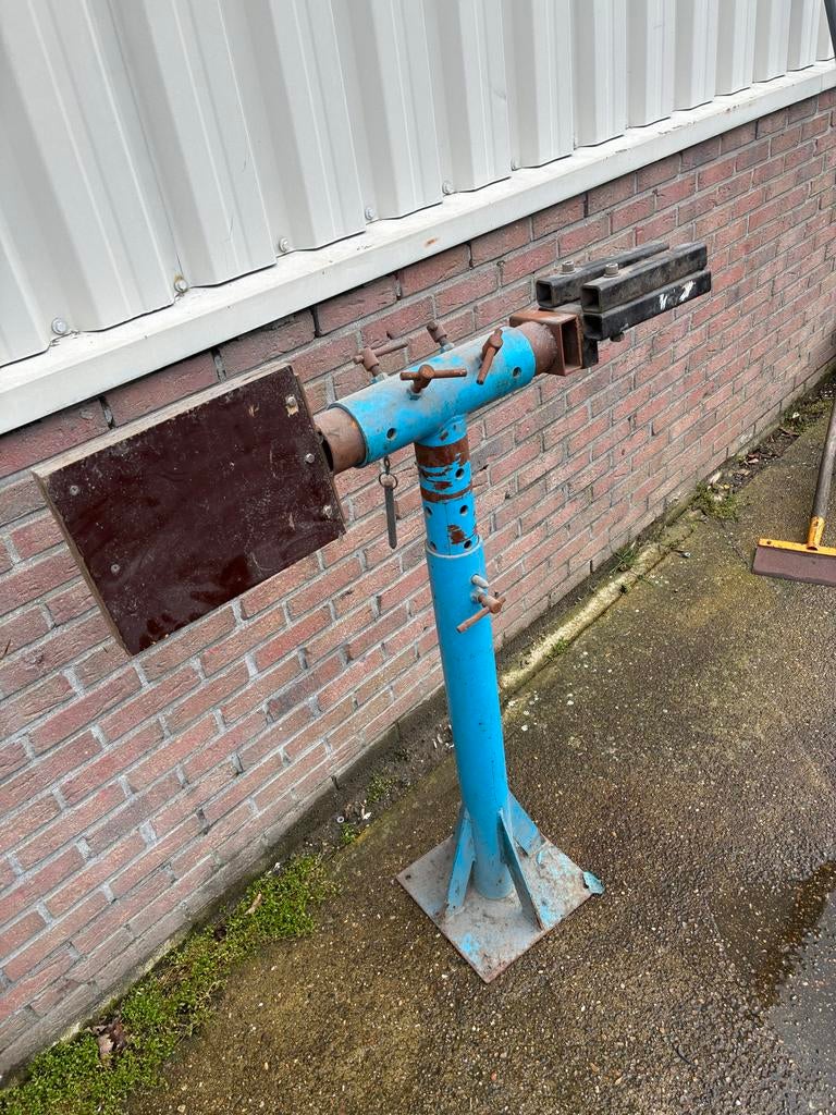 Buitenboordmotor service steun voor onderhoud en staartstuk, Gebruikt, Gereedschap, Ophalen of Verzenden, Info@acwatersport.nl