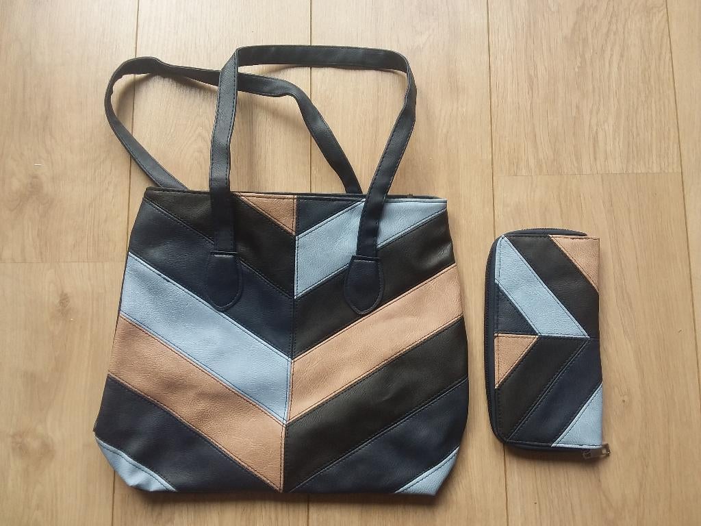 Mooie "Patchwork" Blauwe HAND/SCHOUDER TAS, Sieraden, Tassen en Uiterlijk, Tassen | Damestassen, Ophalen of Verzenden, Nieuw, Blauw