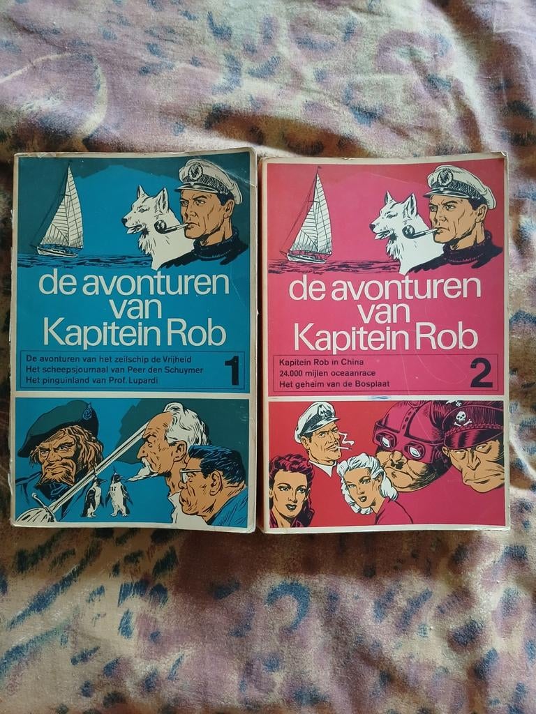 2 x Skarabee uitgaven Kapitein Rob, Meerdere stripboeken, Ophalen of Verzenden, Gelezen