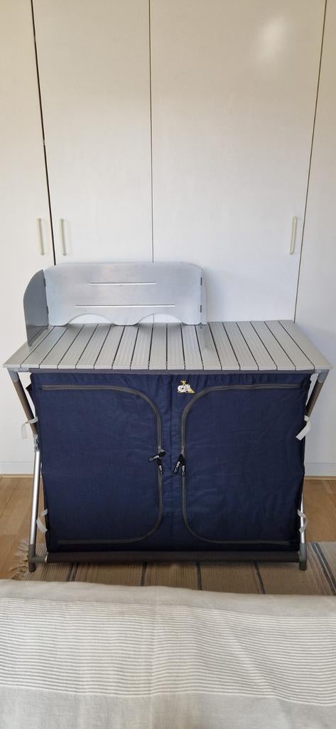 Camping kooktafel/kast, Ophalen, Zo goed als nieuw