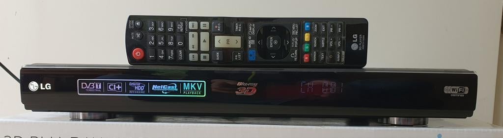 LG BXC590 3D Blu-ray speler met HD tuner en Wi-Fi, Audio, Tv en Foto, Blu-ray-spelers, Ophalen of Verzenden, Zo goed als nieuw