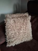 6 stuks pluizige kussenhoezen - Beige, Ophalen of Verzenden, Gebruikt, Beige, Vierkant