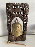 antieke bronzen indische bel gong in houtsnijwerk staander, Ophalen, Brons