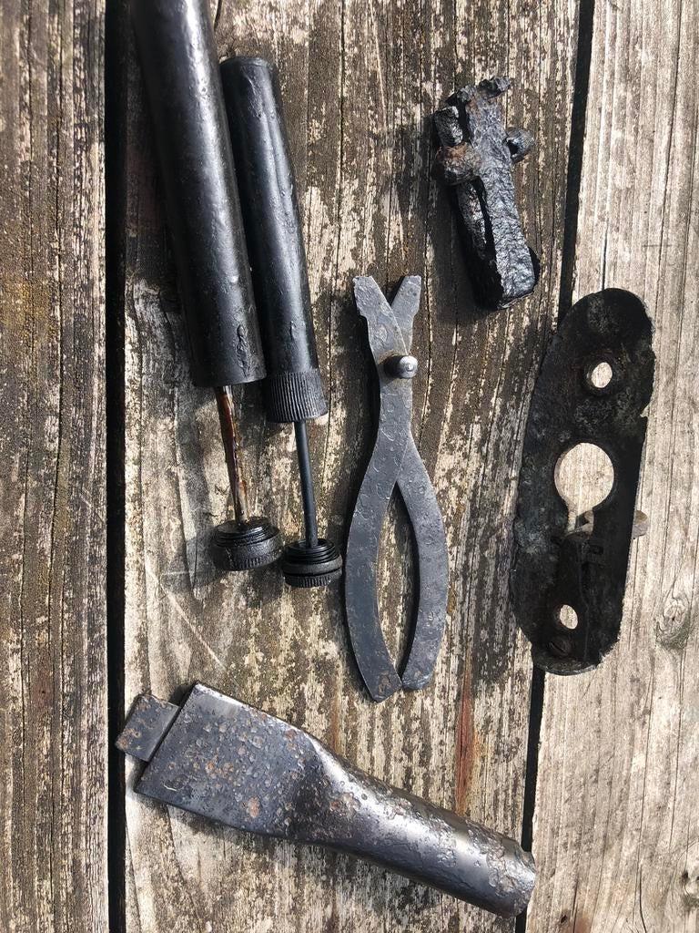 Bodemvondsten wo2 -lee enfield-bren, Verzamelen, Ophalen of Verzenden, Amerika, Boek of Tijdschrift