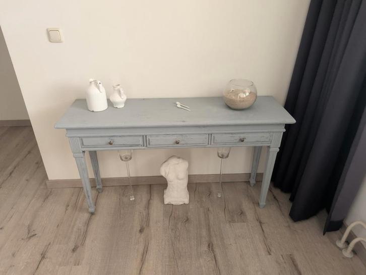 Brocante sidetable, Huis en Inrichting, Tafels | Sidetables, 25 tot 50 cm, 100 tot 150 cm, Rechthoekig, Ophalen of Verzenden