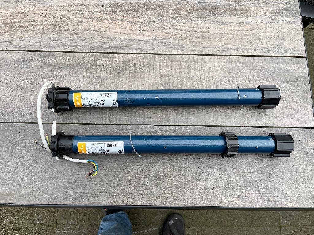 Somfy buismotor, Overige kleuren, Minder dan 100 cm, Ophalen of Verzenden, Zo goed als nieuw
