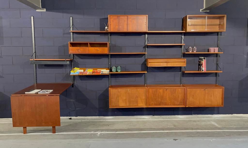 Poul Cadovius by Royal System vintage modulair wandsysteem, Huis en Inrichting, Kasten | Wandmeubels, Gebruikt, 200 cm of meer