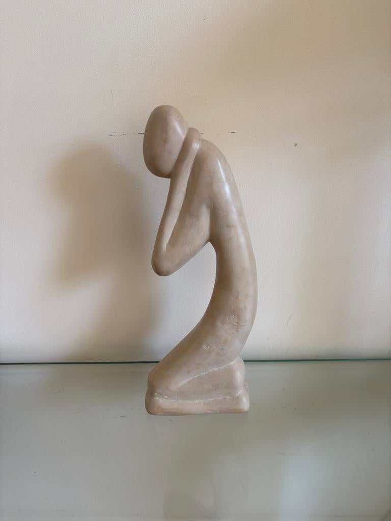 Beeldje Vrouwenfiguur soapstone natuursteen ca 33 cm hoog, Ophalen of Verzenden, 20 - 50 cm, Steen of Keramiek, Beeld
