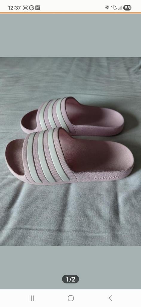 Adidas slippers maat 32 en 33, Kinderen en Baby's, Kinderkleding | Schoenen en Sokken, Ophalen, Adidas, Gebruikt, Meisje