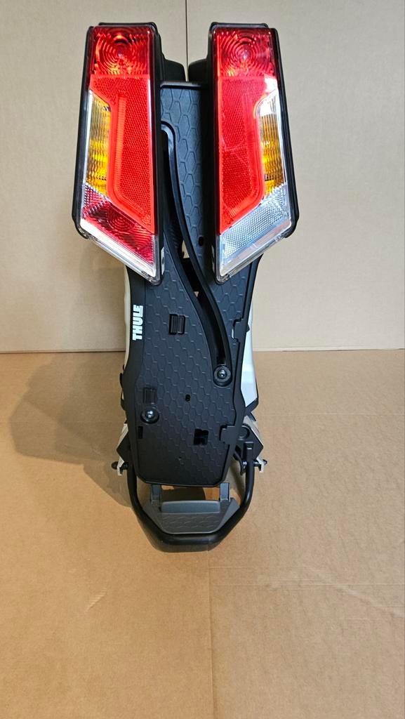 Thule EasyFold XT 933 fietsendrager - Zo goed als nieuw!, Ophalen of Verzenden, Zo goed als nieuw, 2 fietsen, Trekhaakdrager