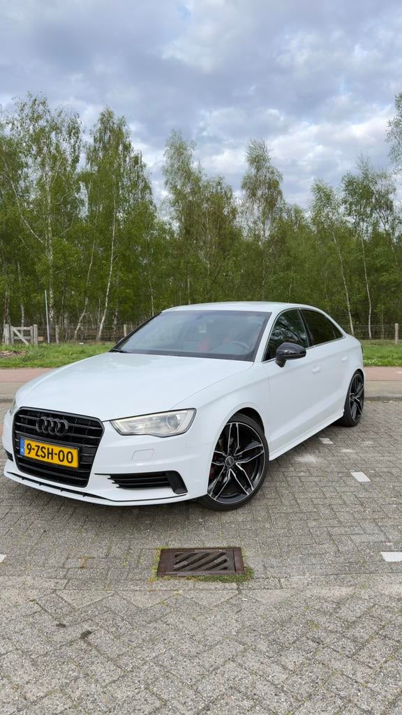 Audi A3 1.5 Tfsi 110KW COD Sedan 2015 Wit, Auto's, Audi, Particulier, A3, Benzine, A, Sedan, Handgeschakeld, Origineel Nederlands