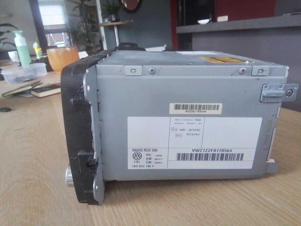 VW Golf RCD 300 Radio CD-speler Dubbel DIN, Auto diversen, Ophalen of Verzenden, Gebruikt