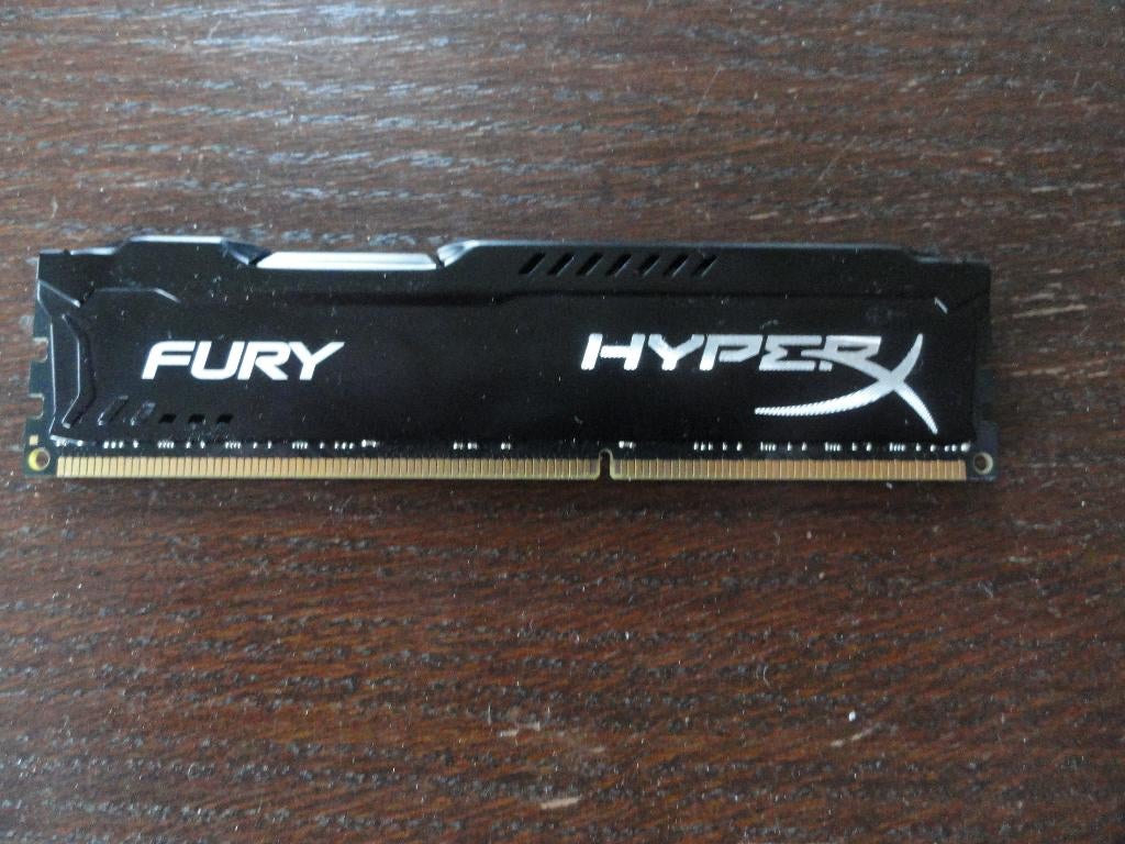 Kingston HyperX FURY Black Series, Computers en Software, RAM geheugen, Zo goed als nieuw, Desktop, 8 GB, DDR3, Ophalen of Verzenden