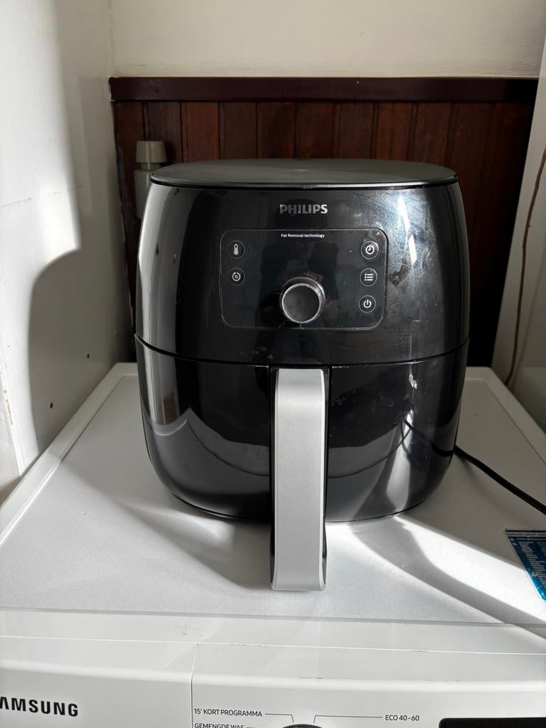 Airfryer XXL + accessories, Witgoed en Apparatuur, Airfryers, Ophalen, Zo goed als nieuw, Airfryer XXL, 1500 gram of meer