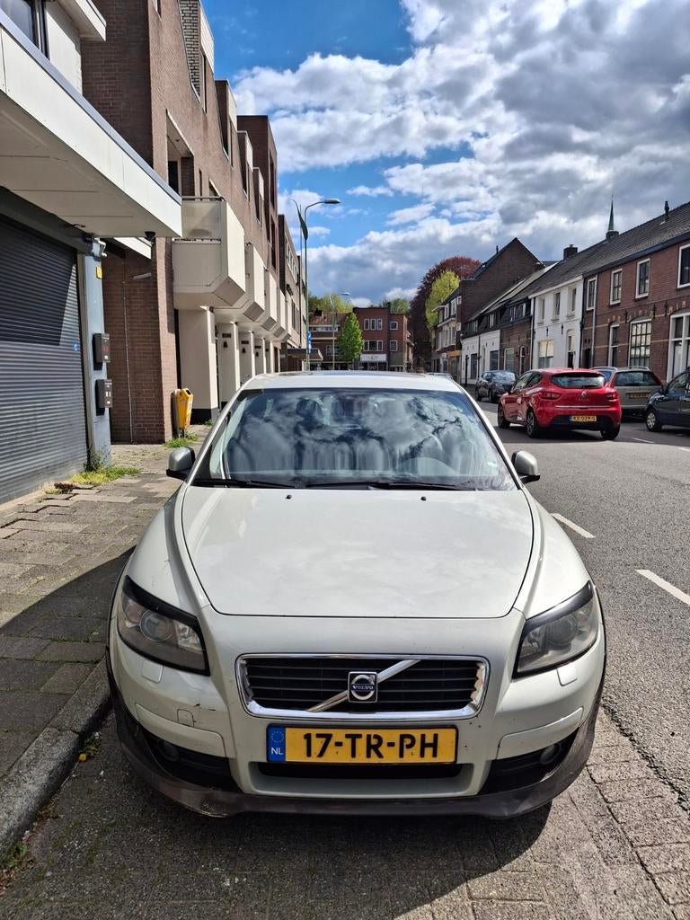 Volvo C30  2007  2.4i 170pk, Auto's, Volvo, Voorwielaandrijving, Automatische klimaatregeling, Zwart, 700 kg