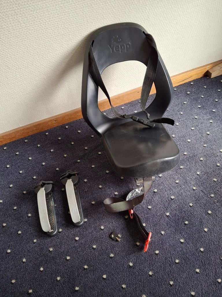 Junior achterzitje compleet met voetsteuntjes, Fietsen en Brommers, Fietsaccessoires | Fietsstoeltjes, Achterzitje, Ophalen of Verzenden