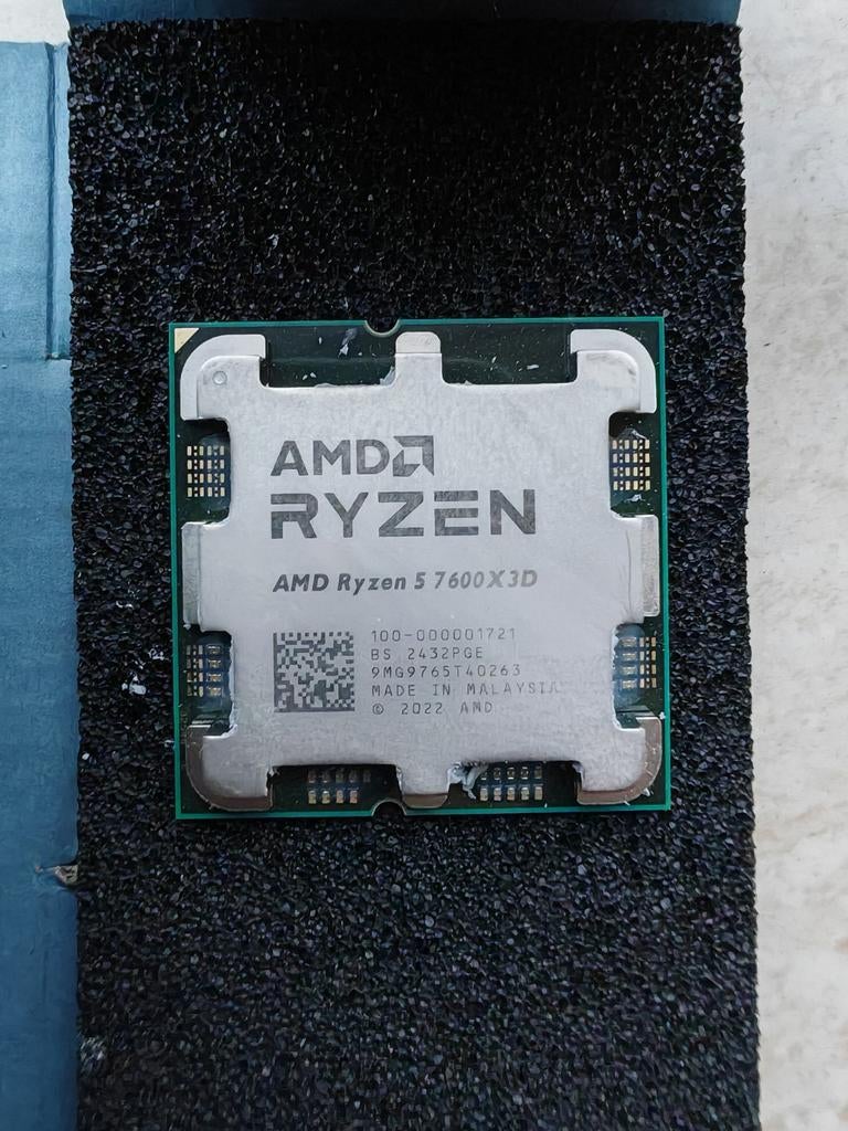 AMD Ryzen 5 7600X3D Processor - Gaming CPU, Computers en Software, Processors, 6-core, AM5, Ophalen of Verzenden, Zo goed als nieuw