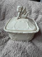 Porseleinen creme vintage bonbonniere, Antiek en Kunst, Antiek | Porselein, Ophalen of Verzenden