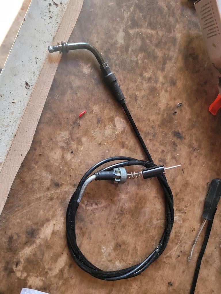 Nieuwe Carburateur Kabel voor Ludix Vivacity Speedfight, Ophalen of Verzenden, Nieuw, Carburateur, Peugeot