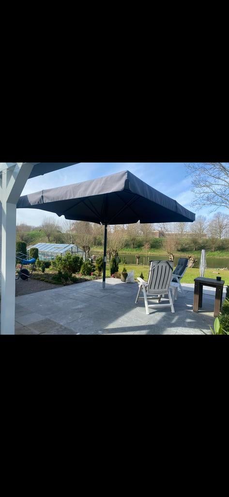 Horeca parasol voor tuin of terras, Ophalen of Verzenden, Zweefparasol, 3 tot 4 meter, Verstelbaar