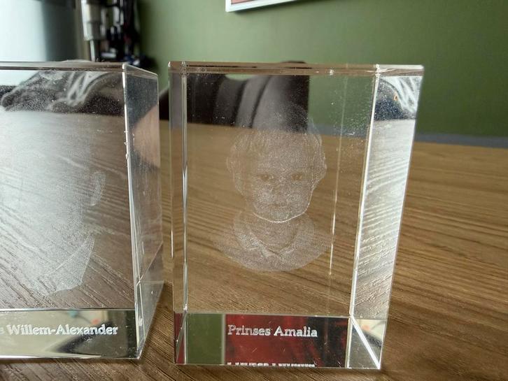 Hologram beeldjes Koninklijk Huis, Verzamelen, Koninklijk Huis en Royalty, Zo goed als nieuw, Overige typen, Nederland, Ophalen of Verzenden