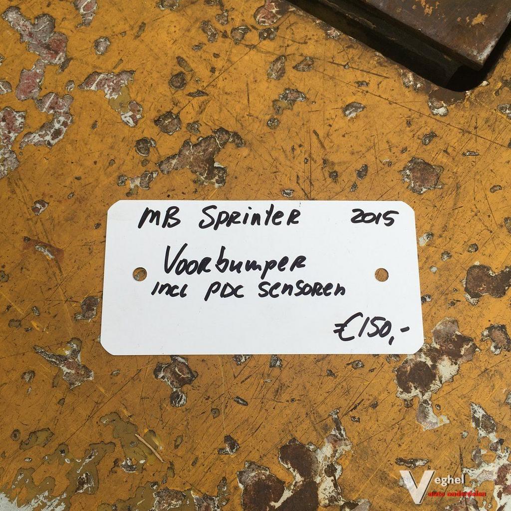 Mercedes Sprinter 2015 Voorbumper met pdc + kabel, Ophalen, Gebruikt, -, Voor