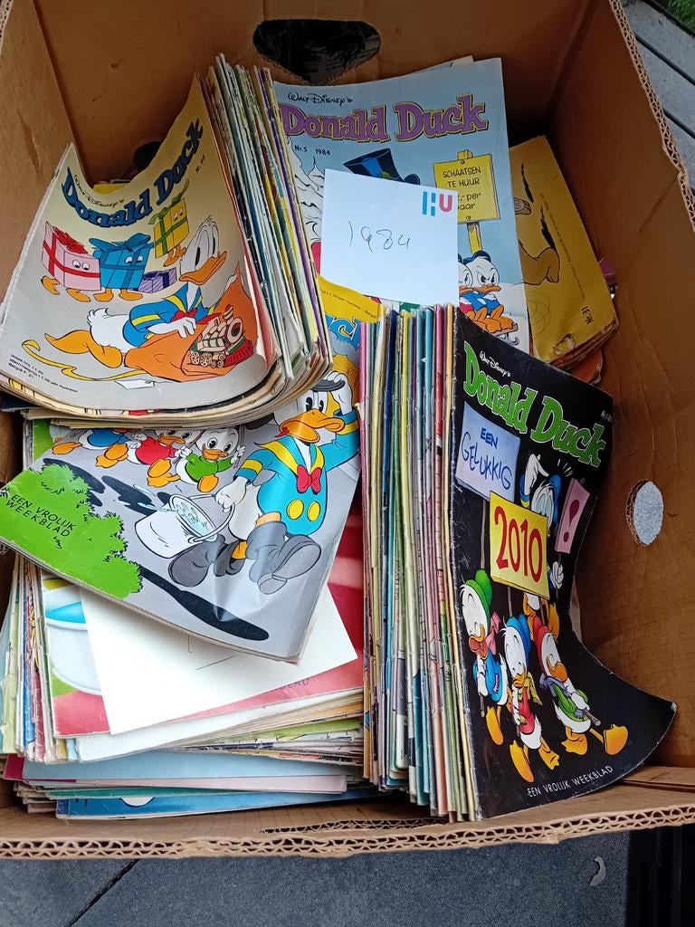 Diverse Donald Ducks uit verschillende jaren, Boeken, Ophalen