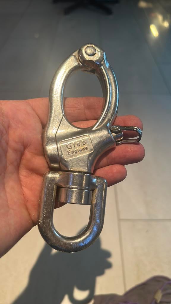Zeer grote Gibb snapsluiting shackle, Watersport en Boten, Ophalen of Verzenden, Gebruikt, Lijn of Blok