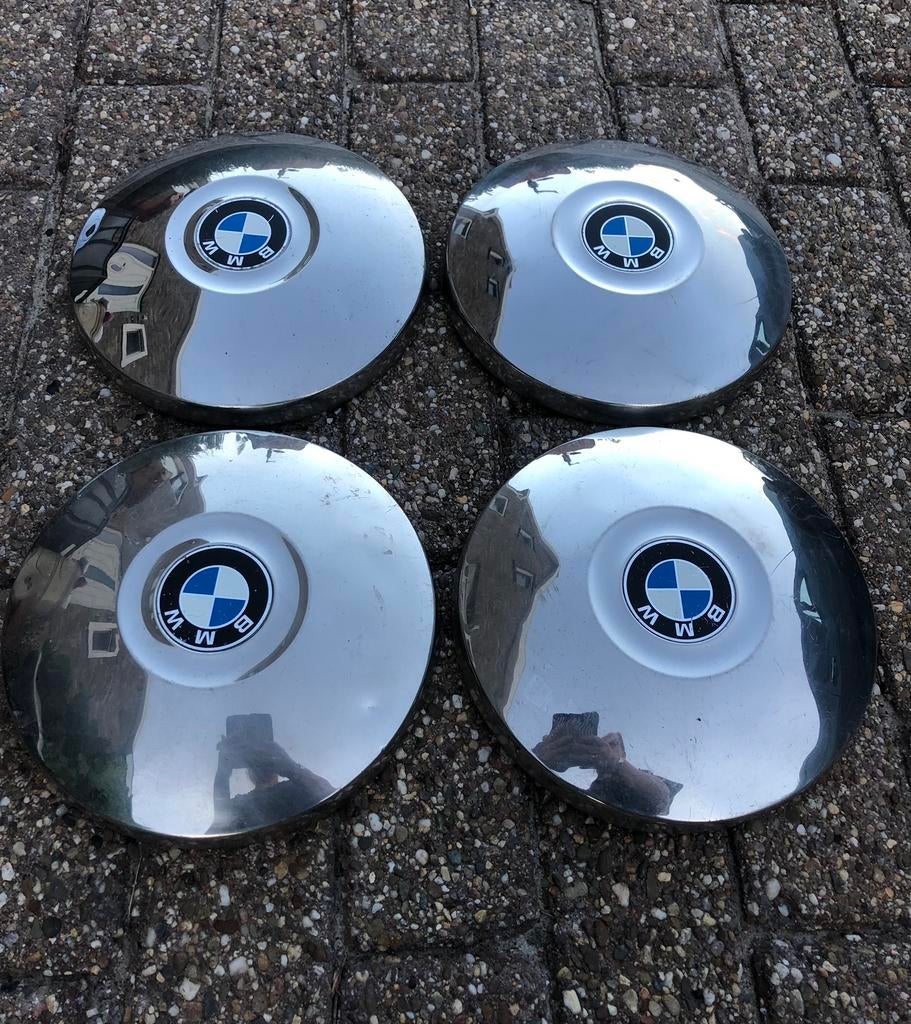 Set van 4 klassieke BMW wieldoppen, Ophalen of Verzenden, Zo goed als nieuw