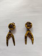 VINTAGE KLEMOORBELLEN, Sieraden, Tassen en Uiterlijk, Oorbellen, Ophalen of Verzenden, Overige materialen