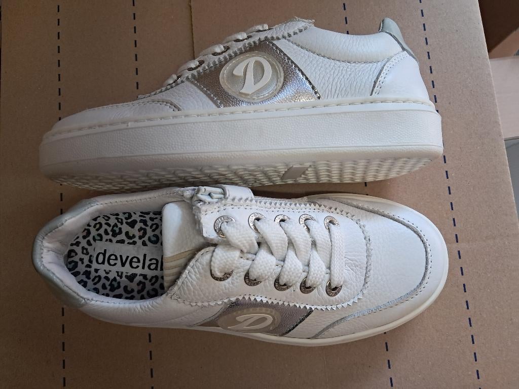 82, Supermooie Nieuwe Kinderschoenen Maat 31, Kinderen en Baby's, Kinderkleding | Schoenen en Sokken, Ophalen, Nieuw, Jongen of Meisje