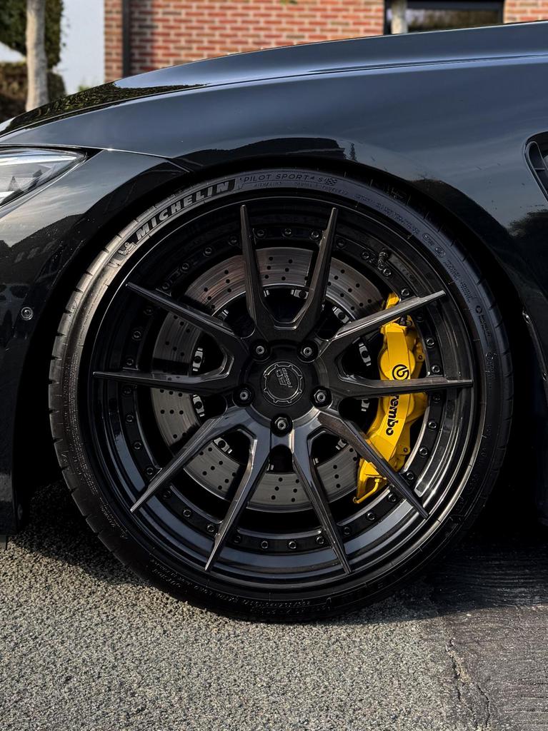 Brembo GT BBK 405mm voor & 380mm achter voor F80 / F82, Ophalen, Gebruikt, BMW