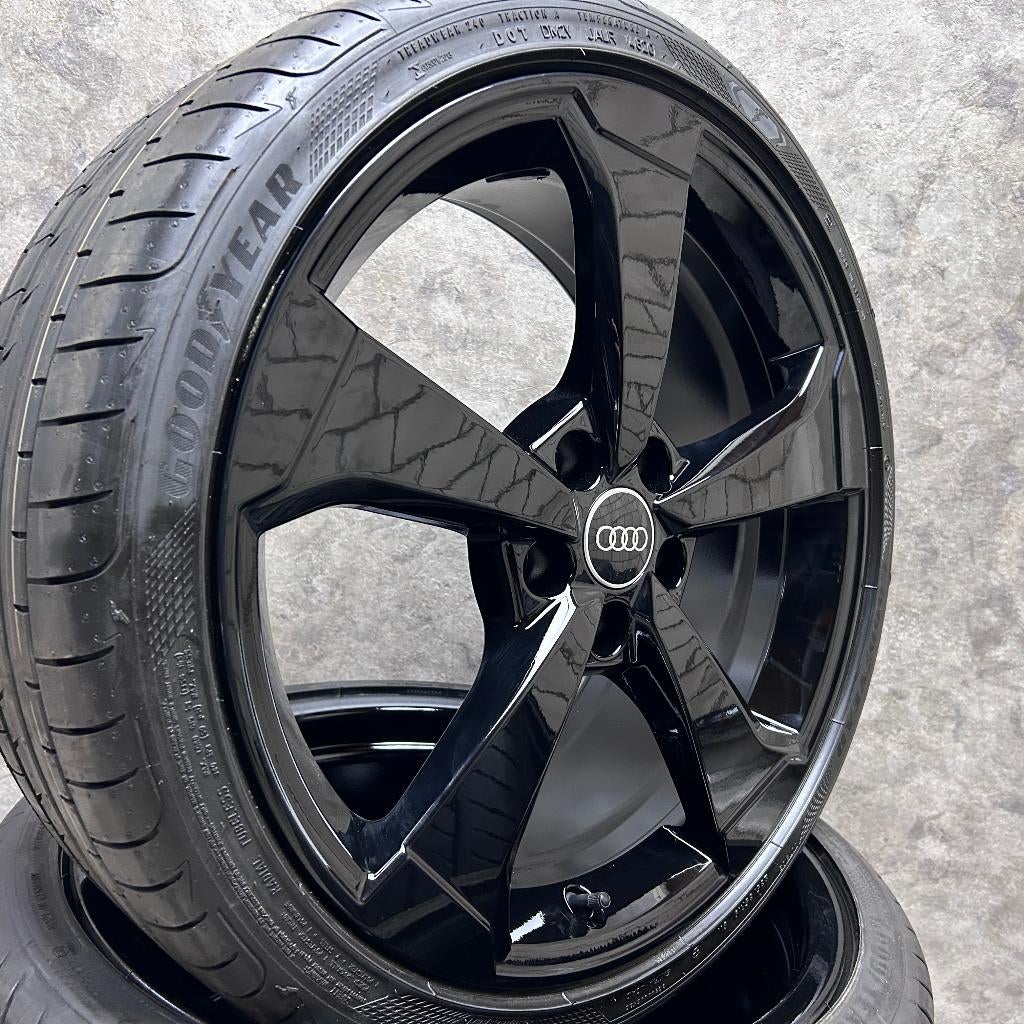 19 inch originele rotor velgen + zomerbanden Audi A3 S3 RS3, Auto-onderdelen, Banden en Velgen, 19 inch, Audi, Banden en Velgen