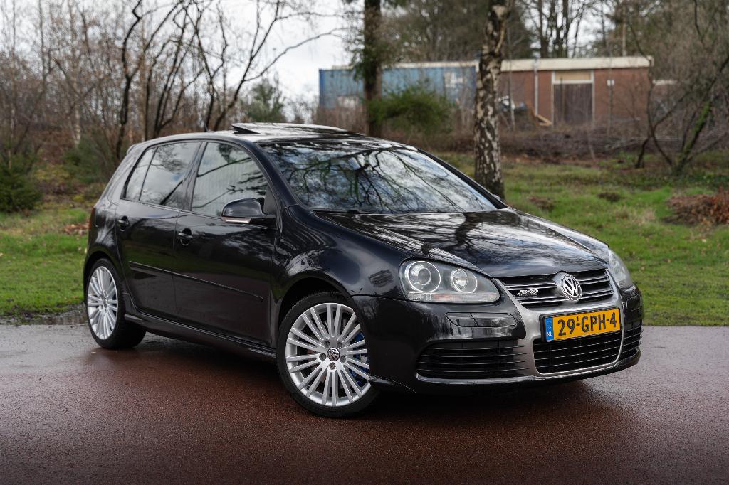 Volkswagen Golf 3.2 V6 184KW R32 4M AUT 2008 Zwart, Auto's, Stof, Zwart, 3189 cc, Zwart