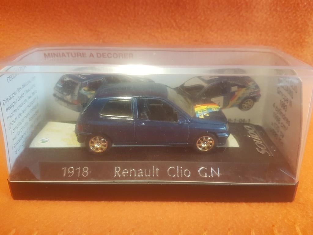 Solido Renault clio decals 1993, Hobby en Vrije tijd, Modelauto's | 1:43, Ophalen of Verzenden, Zo goed als nieuw, Auto, Solido