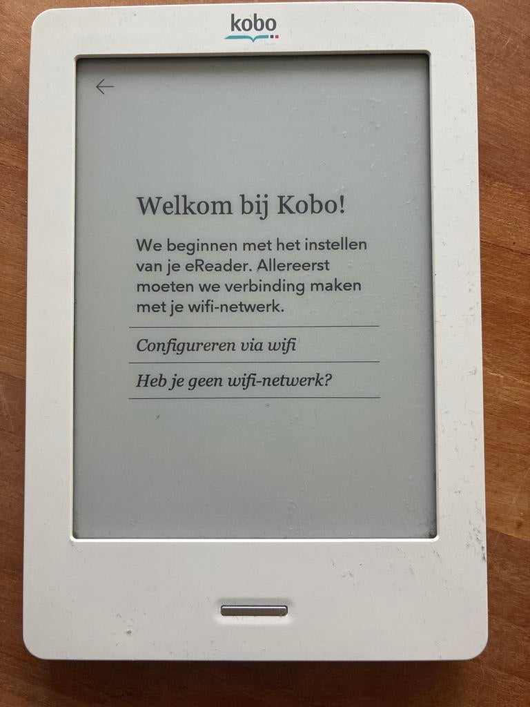 Kobo e-reader met hoesje, Computers en Software, E-readers, Gebruikt, Ophalen of Verzenden, 4 GB of minder, Touchscreen