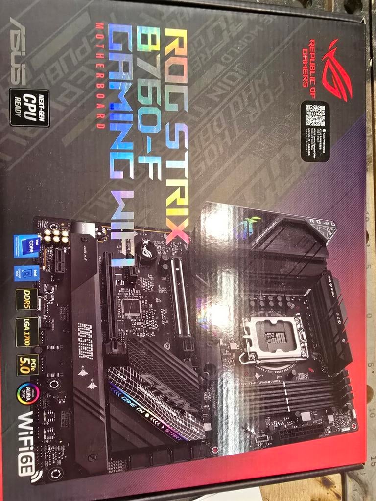 ASUS ROG STRIX B760-F GAMING WIFI moederbord, Computers en Software, Moederborden, Ophalen of Verzenden